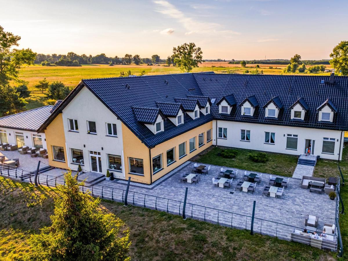 Pensjonat Zielone Wzgórze Lipiany Exterior foto